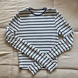 Abercrombie & Fitch Navy and White Striped Long Sleeve Tee